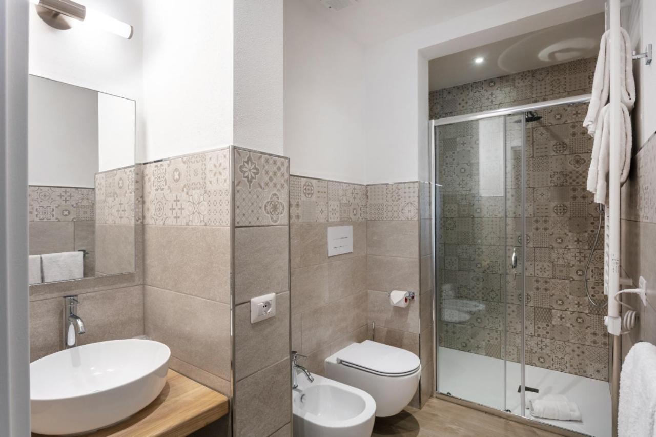 Lungomare Rooms Olbia Buitenkant foto
