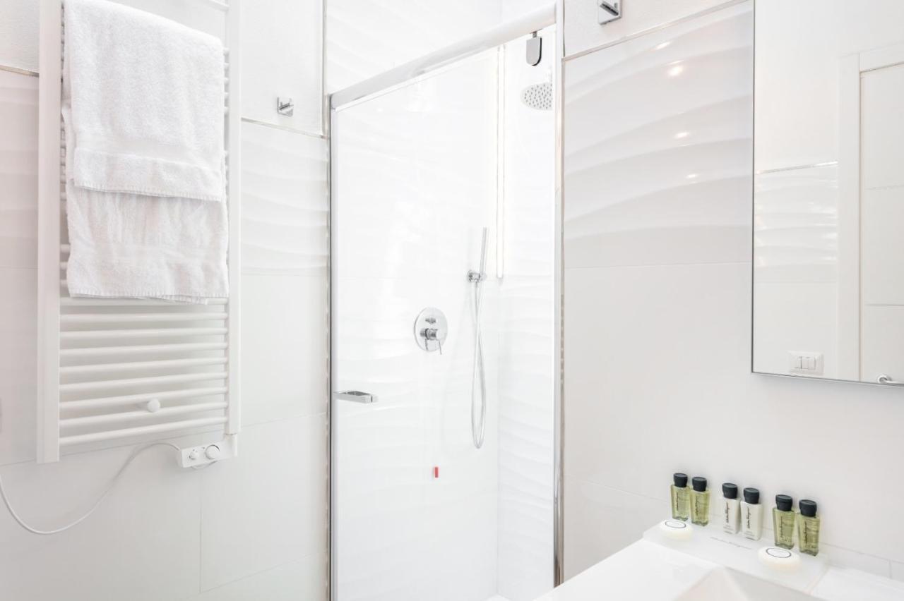 Lungomare Rooms Olbia Buitenkant foto