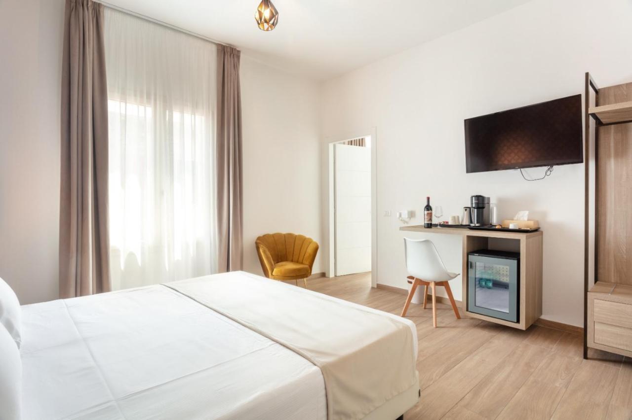 Lungomare Rooms Olbia Buitenkant foto