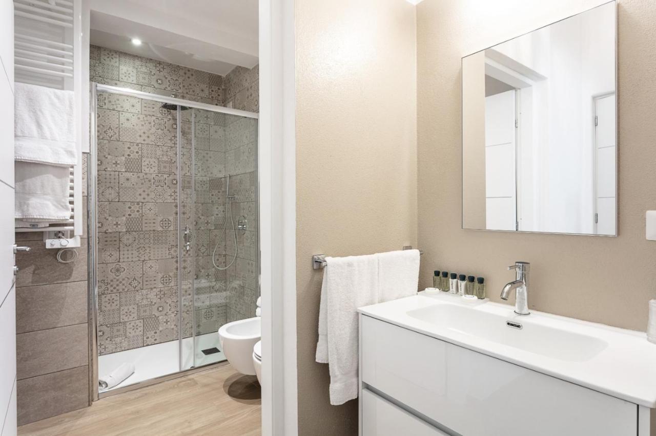Lungomare Rooms Olbia Buitenkant foto