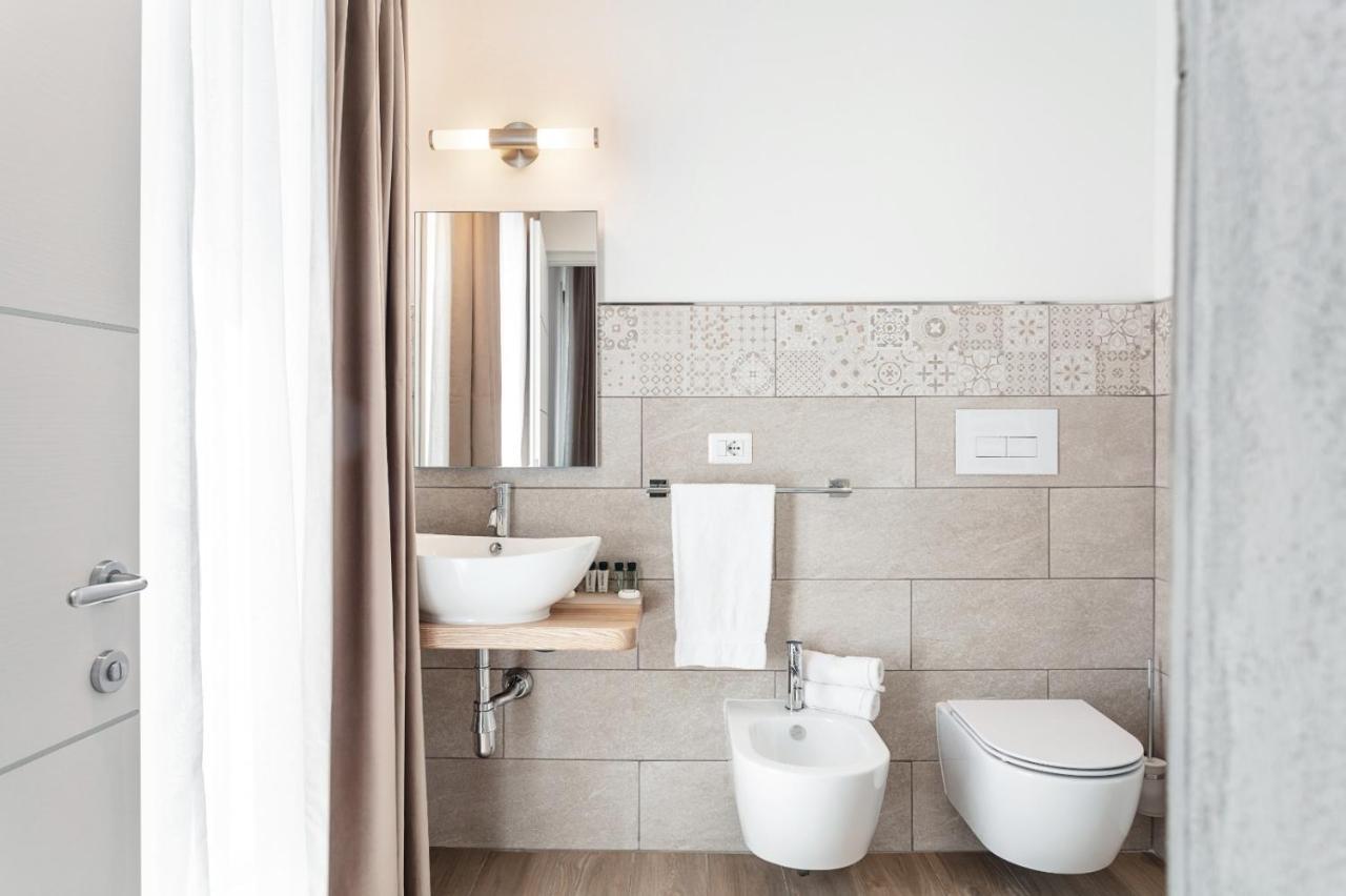Lungomare Rooms Olbia Buitenkant foto