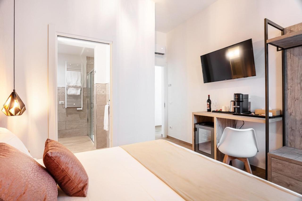 Lungomare Rooms Olbia Buitenkant foto