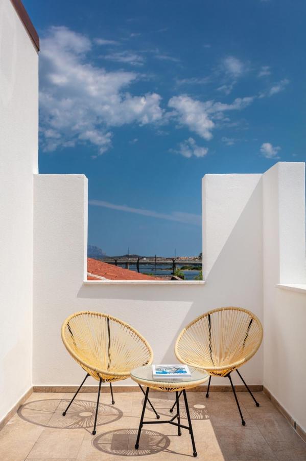 Lungomare Rooms Olbia Buitenkant foto