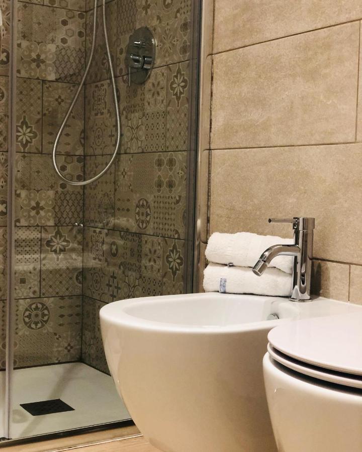 Lungomare Rooms Olbia Buitenkant foto