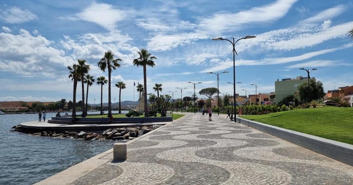 Lungomare Rooms Olbia Buitenkant foto